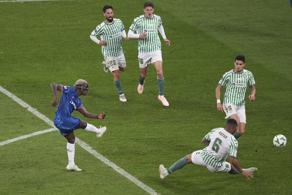 意媒：罗马有意萨尔茨堡红牛的多格莱斯，但目前转会预算有限