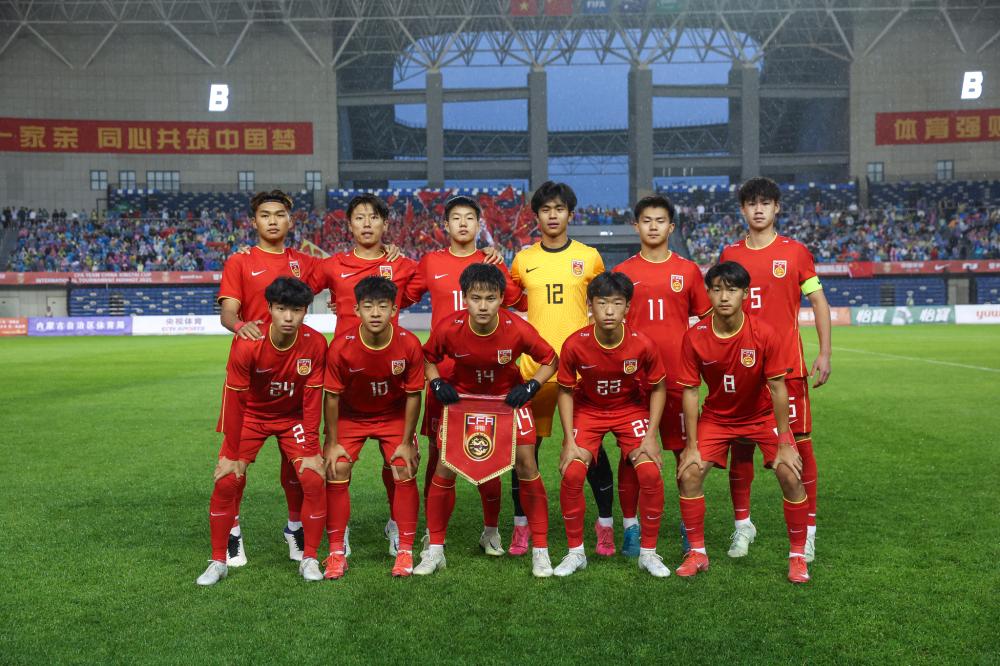 德劳伦蒂斯：孔蒂正带领球队重回正轨，球员也听从了他的指示