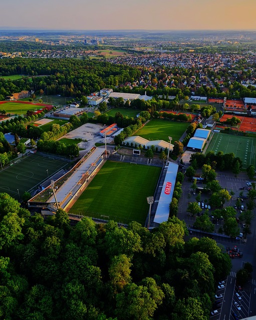 在加入利物 在加入利物